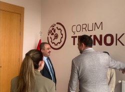 Prof. Dr. Ali Osman Öztürk, Duvar Resimleri Projesinin Açılışını Gerçekleştirdi